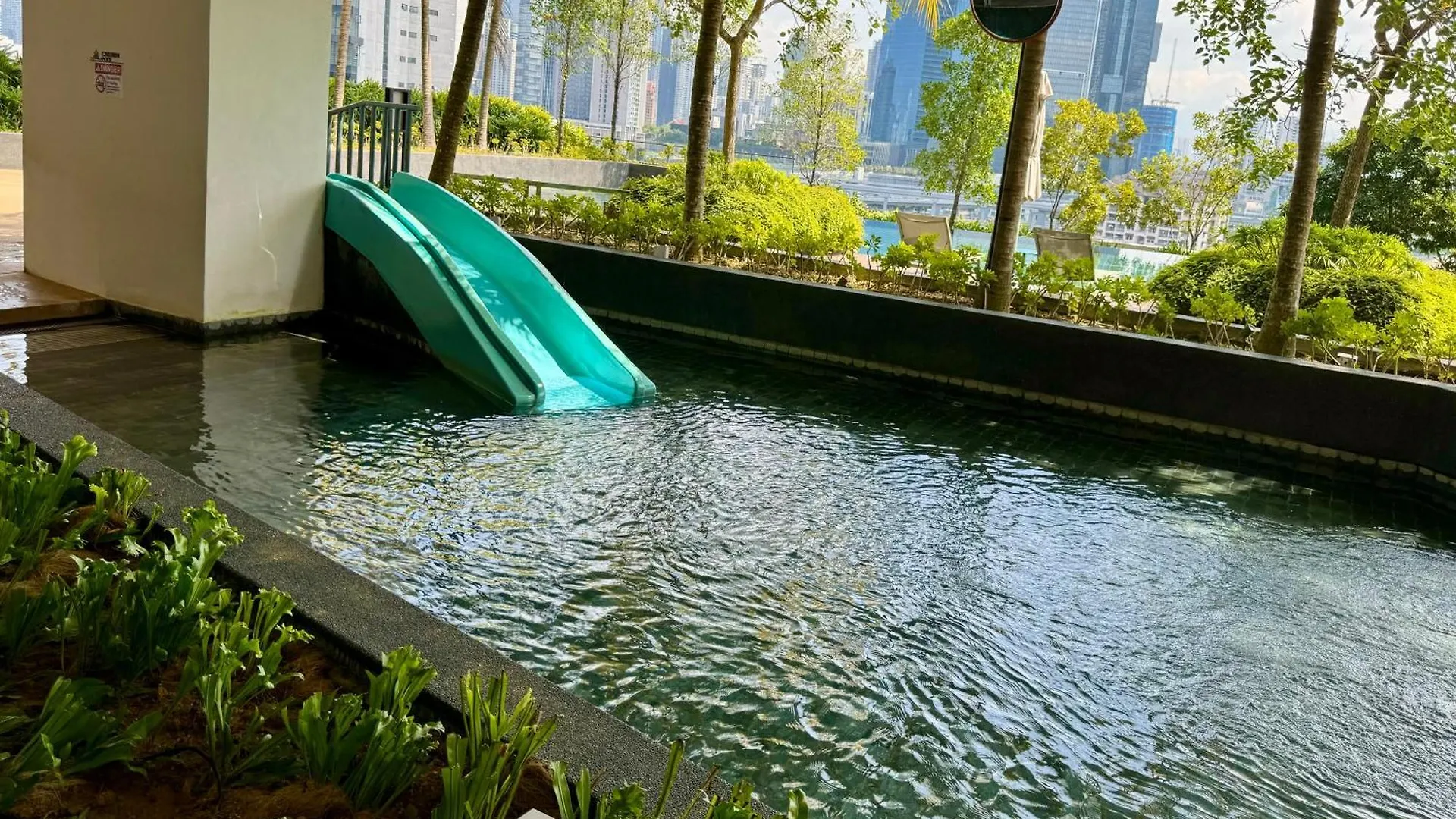 Continew By Xuan And Partner Near Klcc And Bukit Bintang Apartment Kuala Lumpur 0*,  Malaysia